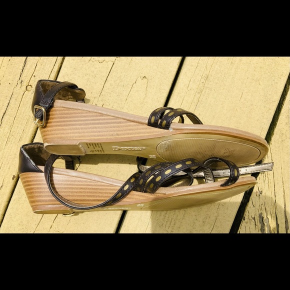 ☀️Women’s  Dexter 9W Wedge Sandals 🌻 - Picture 1 of 3